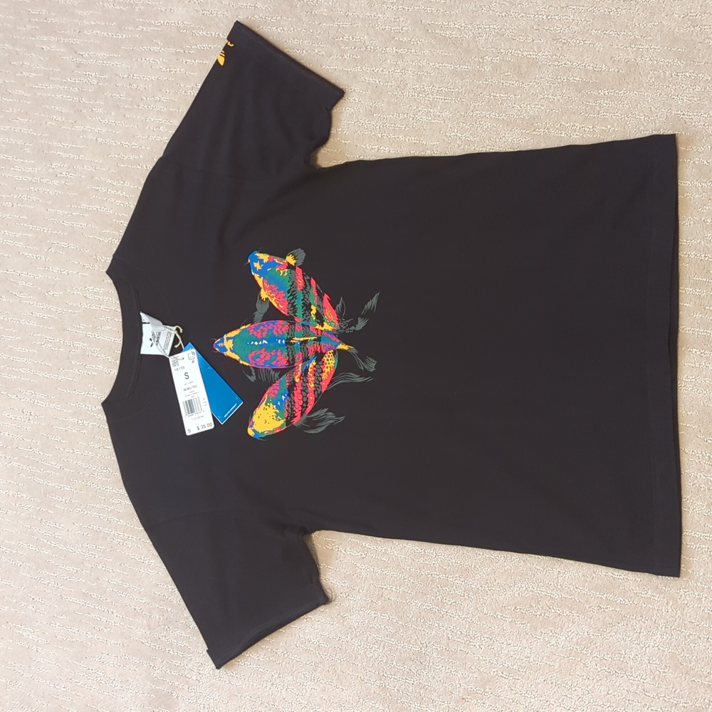 adidas Premium Tee